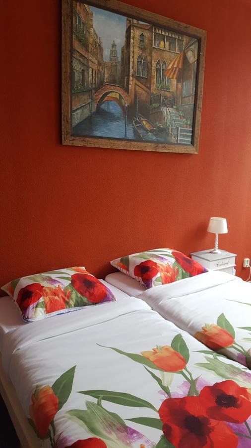 Hotel Ambiente 弗利辛恩 外观 照片